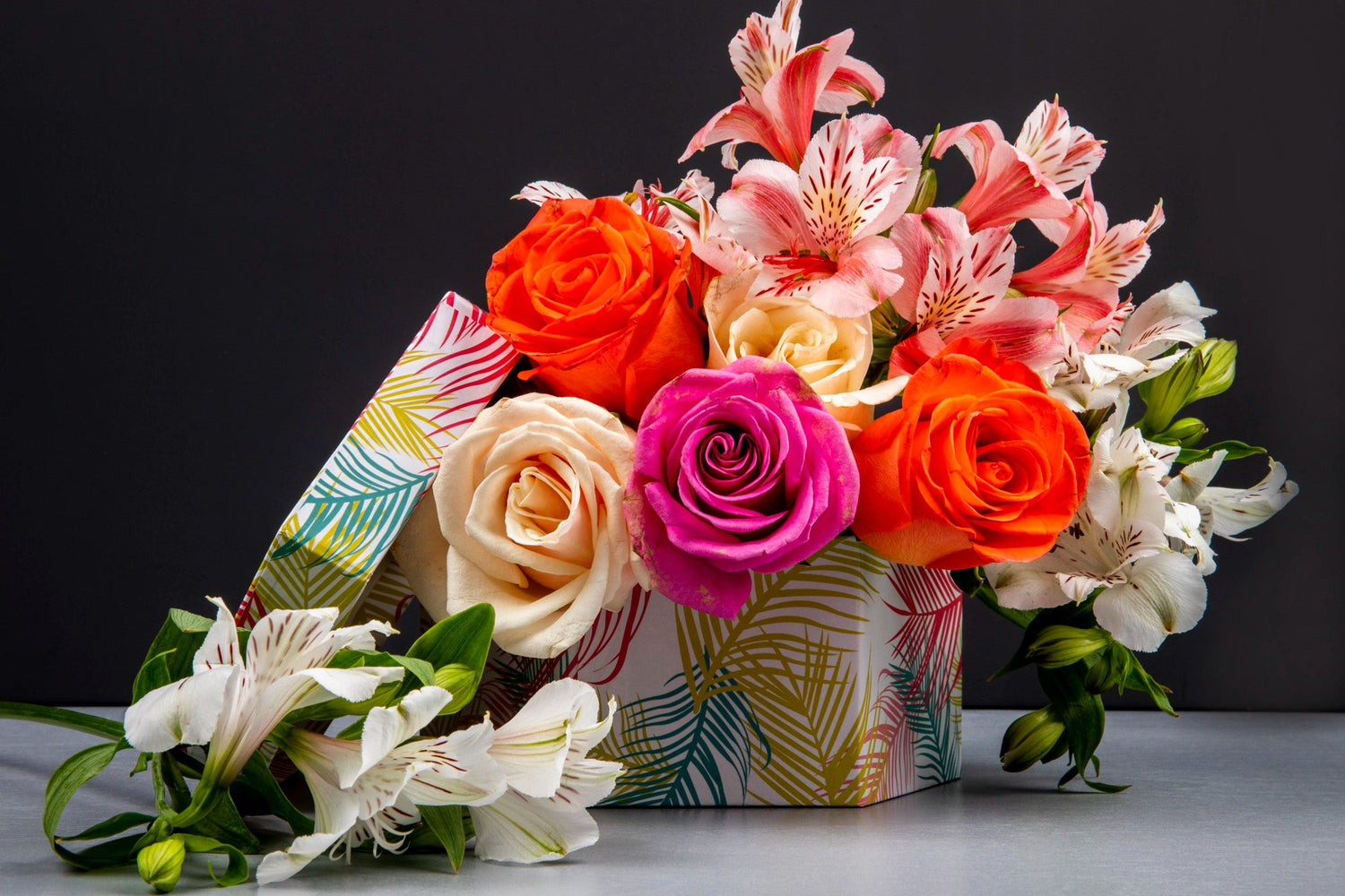 🎁 Box of Blooms